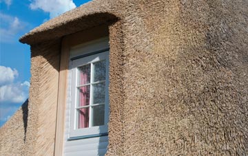Wandel Dyke thatch roof disadvantages